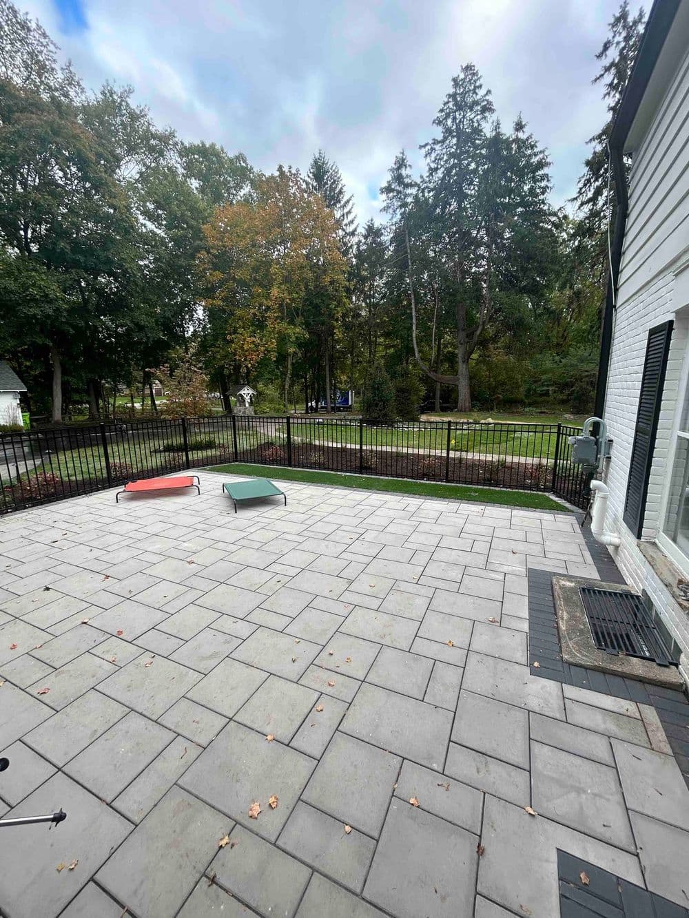 Gallery photos for Landscape Courtyard Design and Install in Franklin MI: Image #6